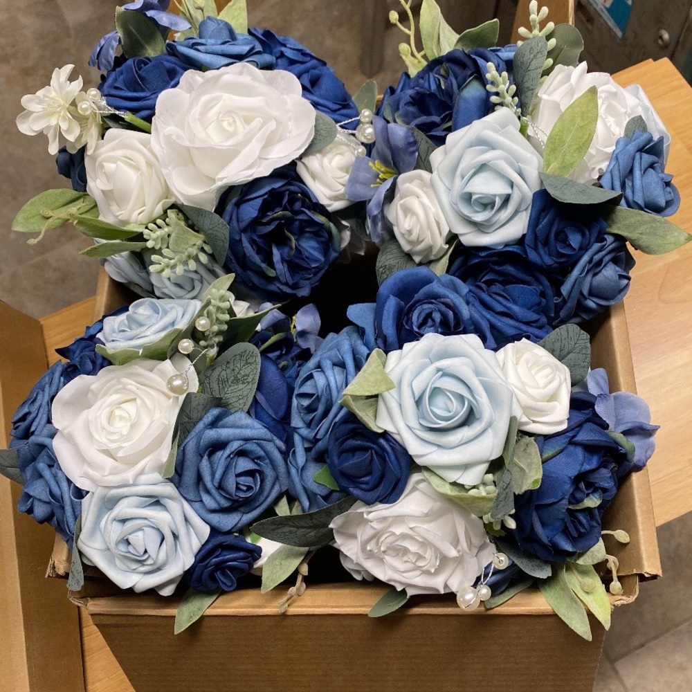 Lings moments bridal bouquets (4) $35 each